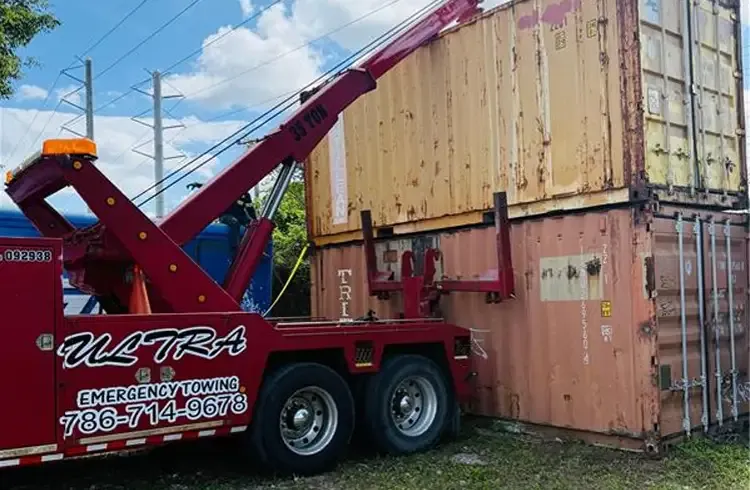 heavy-duty truck recovery Miami FL